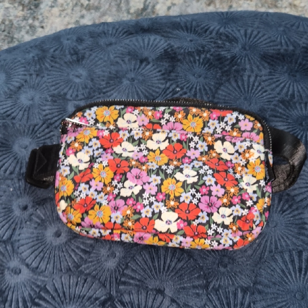Brighton Poppies Patterned Belt Bag